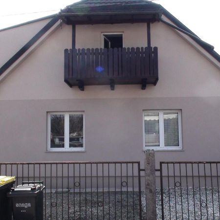 Holiday Home Livada Lublaň Exteriér fotografie